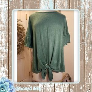NWT Short Sleeve Tie Knot Tee